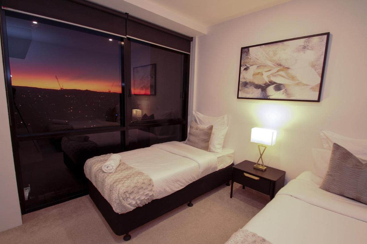 Circle On Cavill Free Parking Apartment Gold Coast