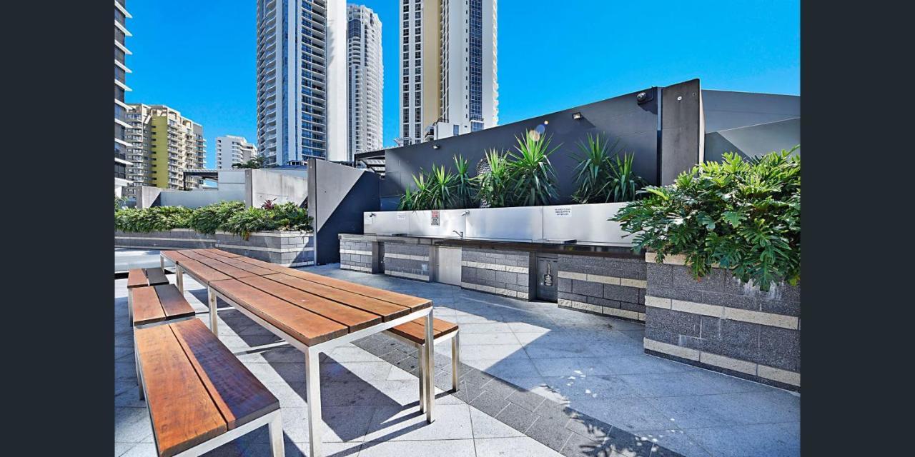 Circle On Cavill Free Parking Apartment *