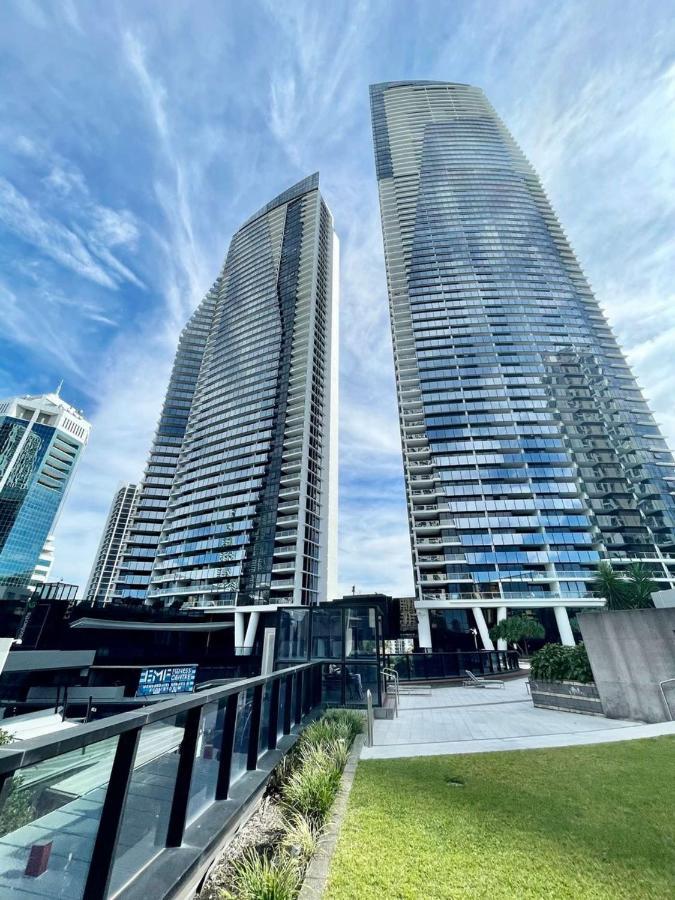 Circle On Cavill Free Parking Apartment Gold Coast