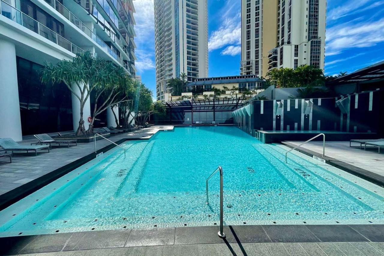 Circle On Cavill Free Parking Apartment Gold Coast